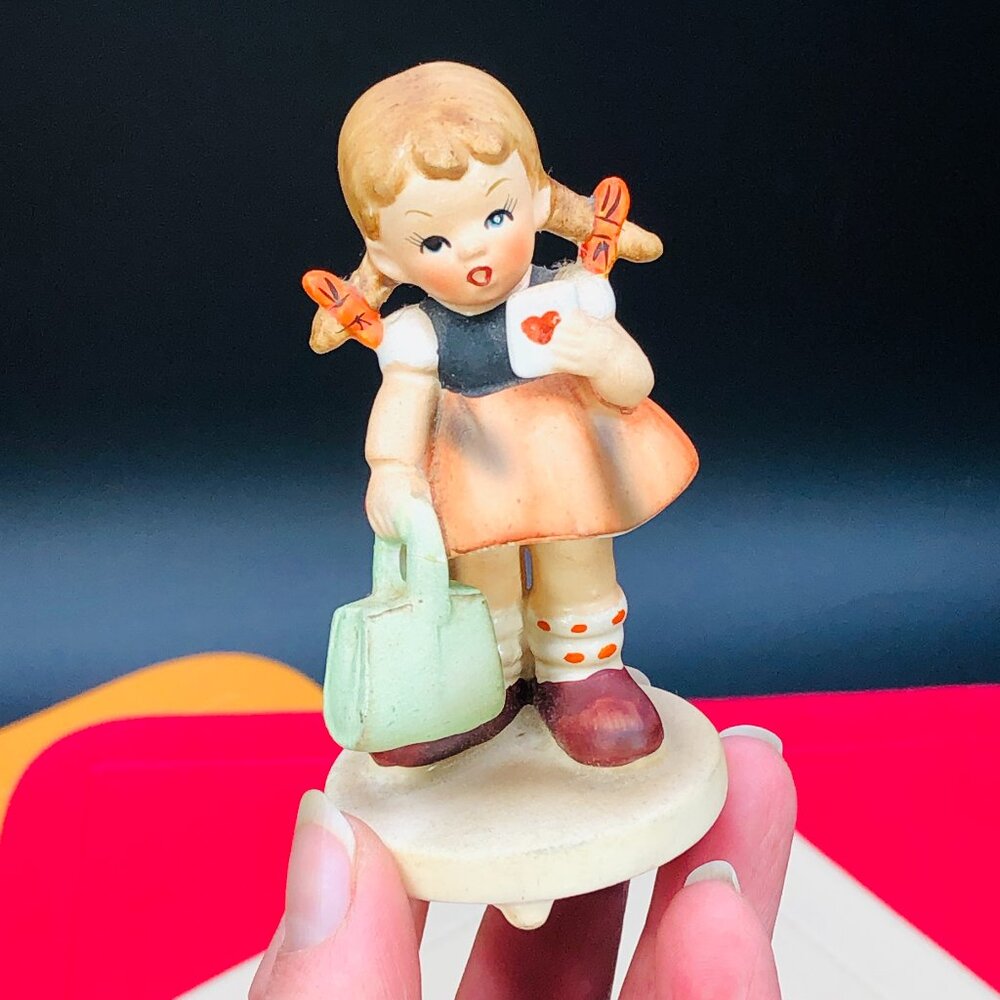 Vintage 1964 INARCO Valentine Mail Girl Figurine: Repair on Handbag, Kitsch Gift
